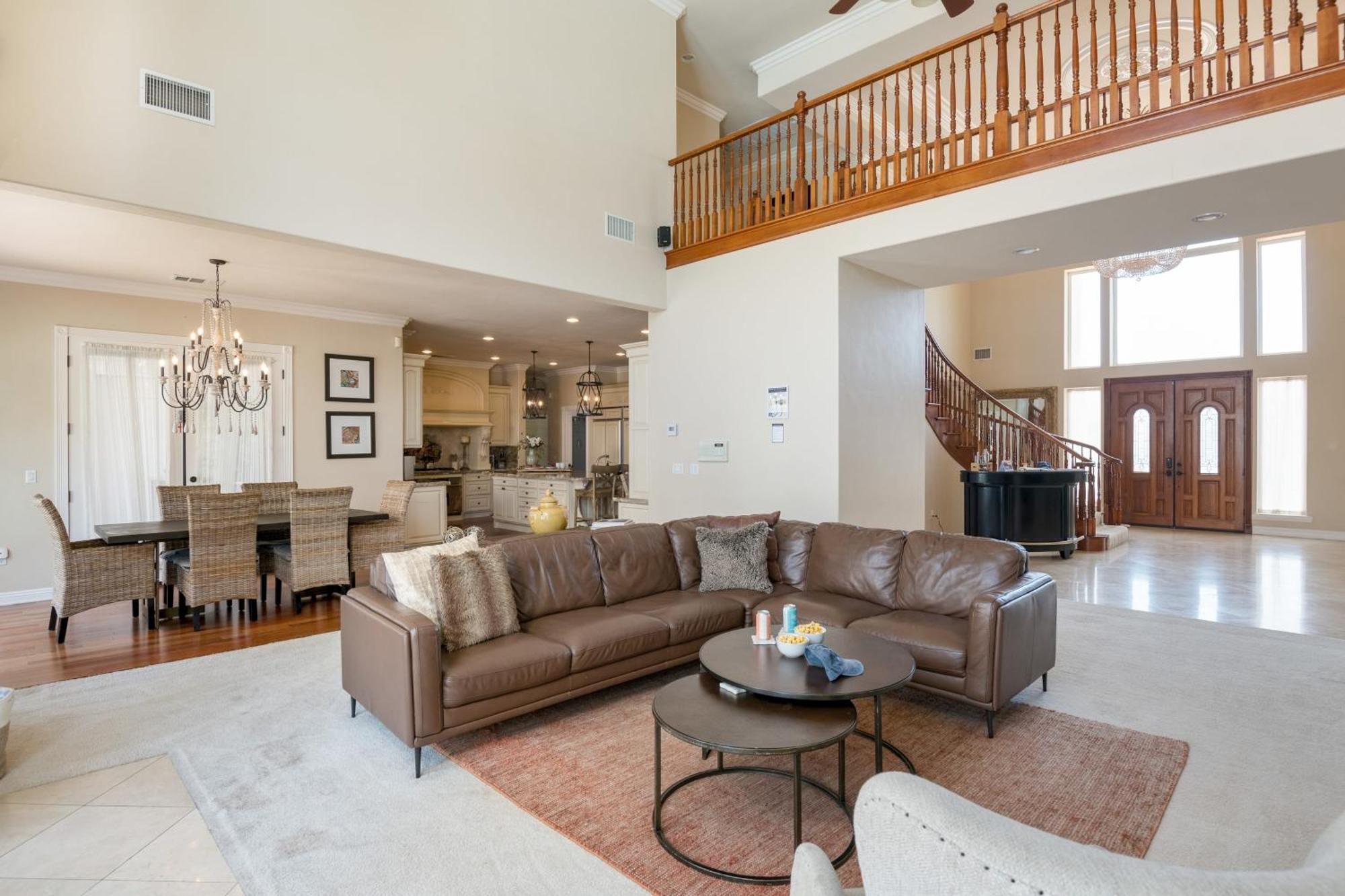 Grand Contento By Avantstay Extraordinary Estate W Pool Hot Tub Movie Room Temecula Luaran gambar