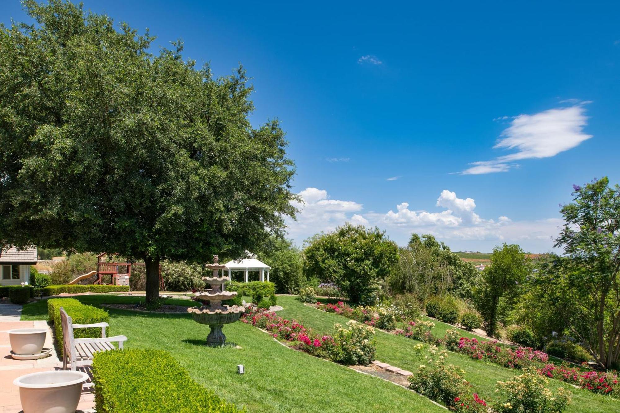 Grand Contento By Avantstay Extraordinary Estate W Pool Hot Tub Movie Room Temecula Luaran gambar